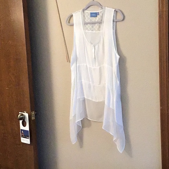 SIMPLY VERA sheer white angel wing top, never worn, size XL - Picture 2 of 6